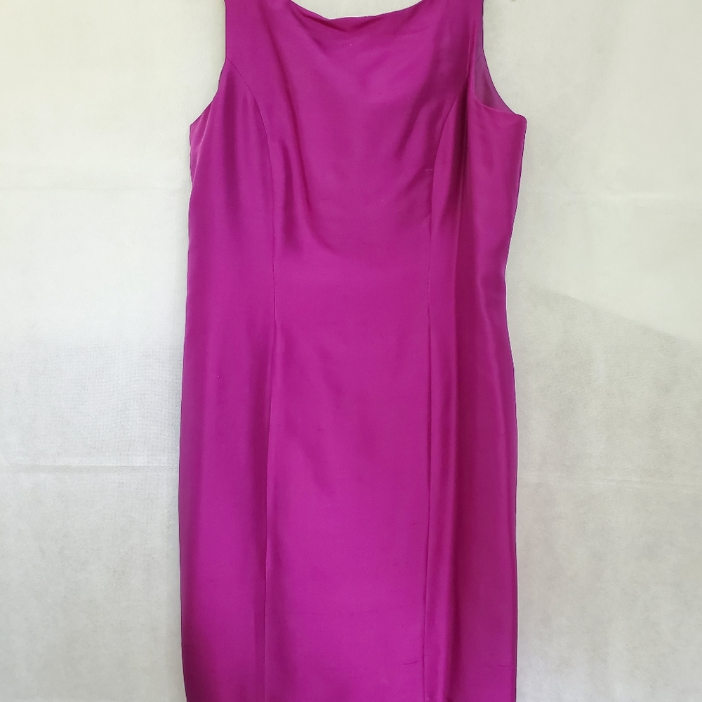 Bright Pink Sleeveless knee length Dress
